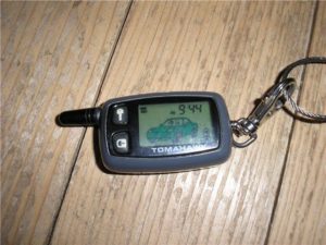 Определить автосигнализацию по брелку томагавк